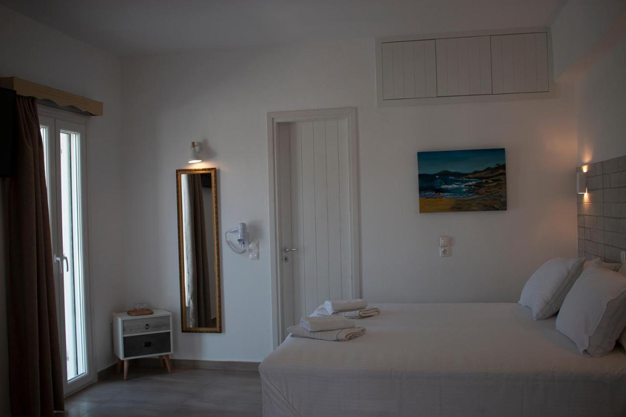 Agnadema Luxury Residences Schoinoussa Exterior foto