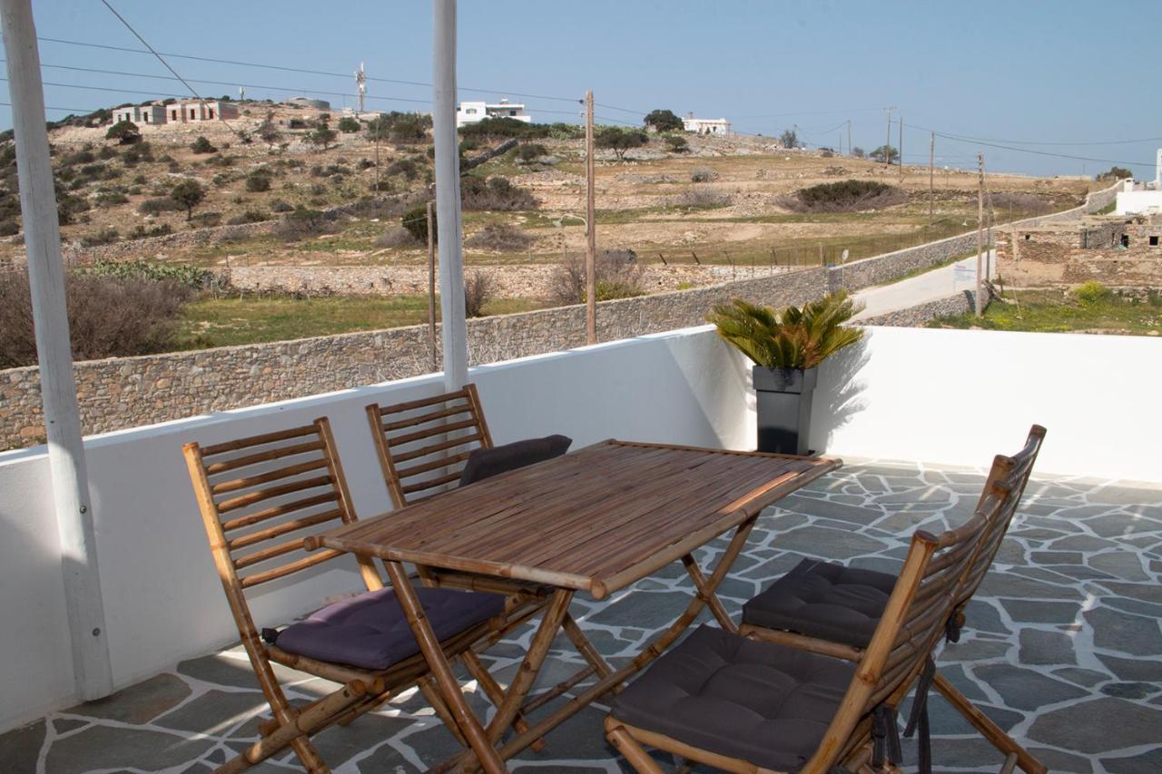 Agnadema Luxury Residences Schoinoussa Exterior foto