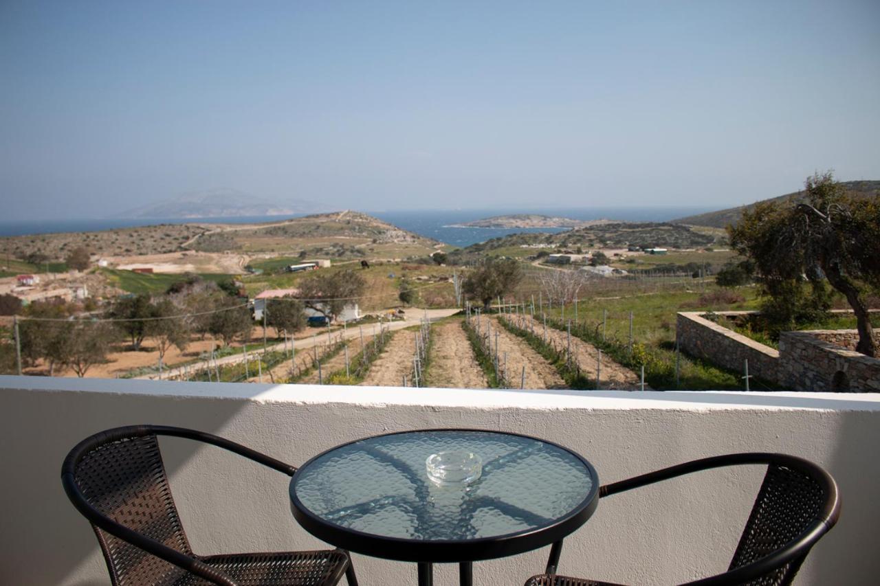 Agnadema Luxury Residences Schoinoussa Exterior foto